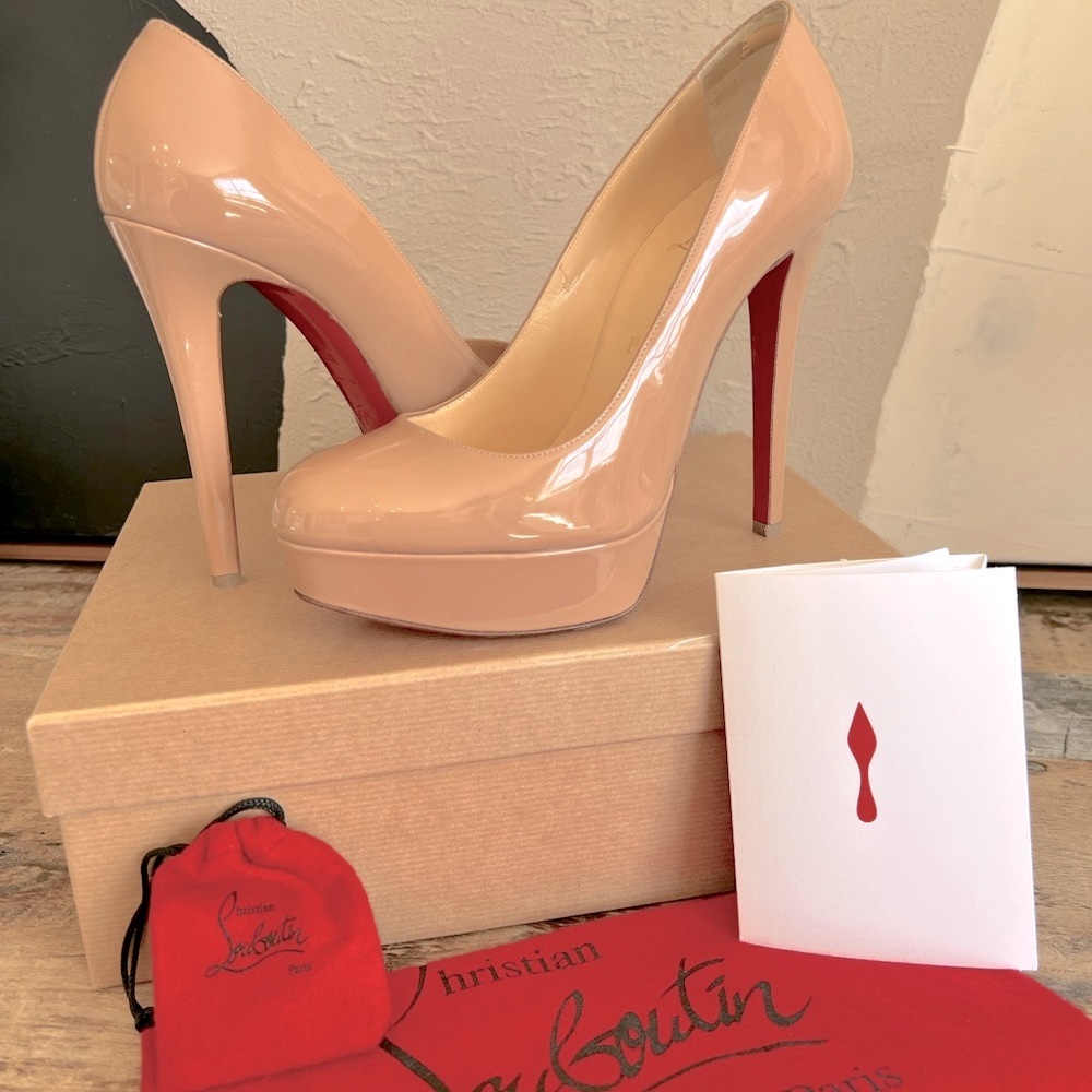 Authentic Christian Louboutin Bianca heels in beige, Size 38.5 - Used.